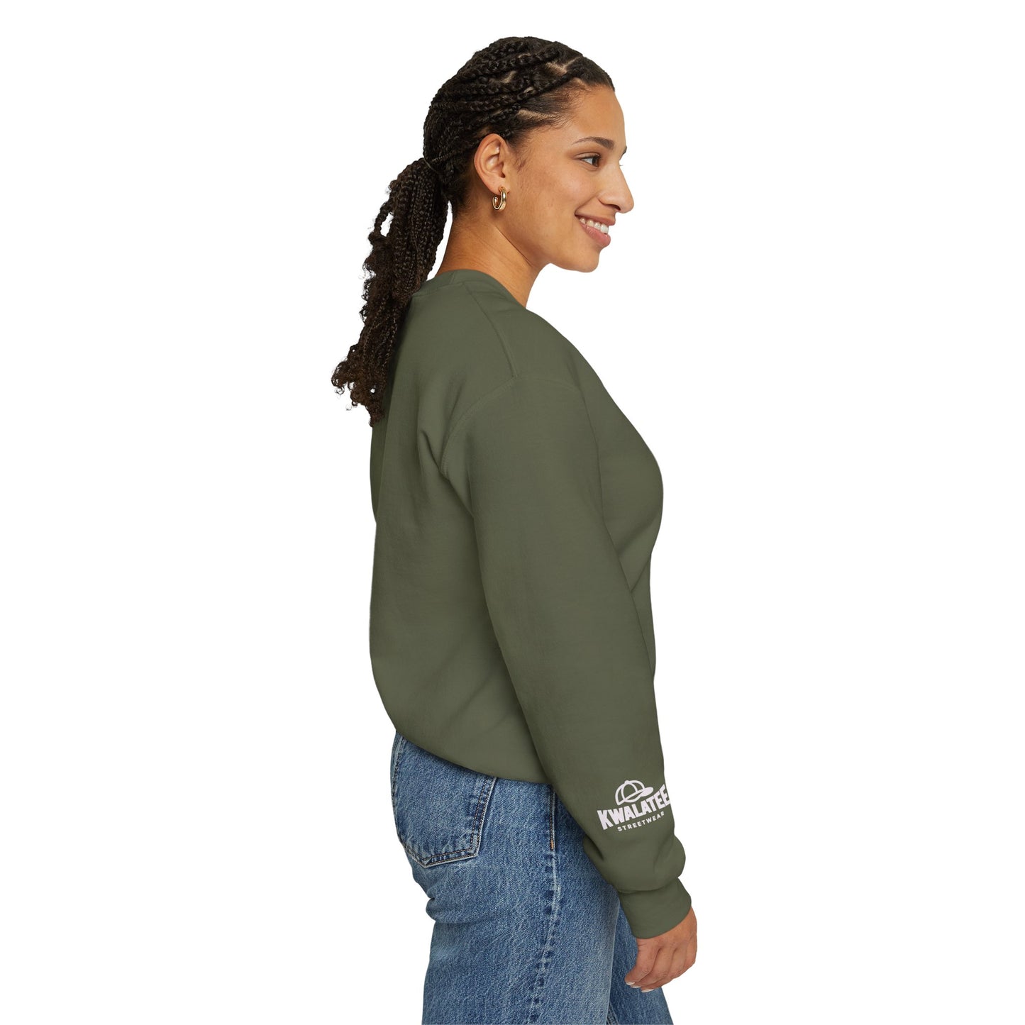 Kwalatee Streetwear Crewneck Sweatshirt — Minimal Logo Black Pullover